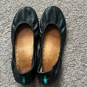 Tieks- black matte size 8